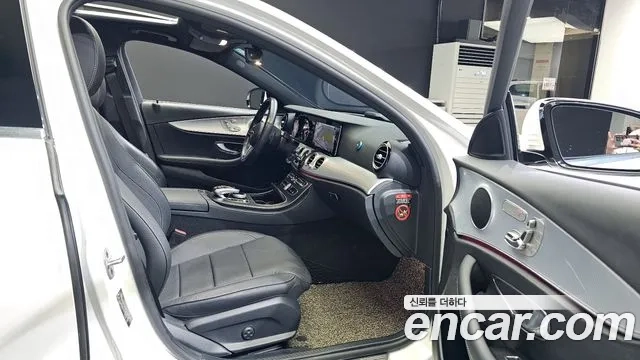 Mercedes-Benz E-Class W213 id 2912078 из Кореи 3