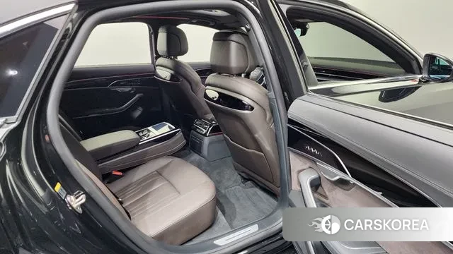 Audi A8 (D5) 2023 Черный из Кореи, фото 3