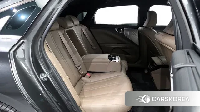 Kia K8 Hybrid 2023 Серый из Кореи, фото 3