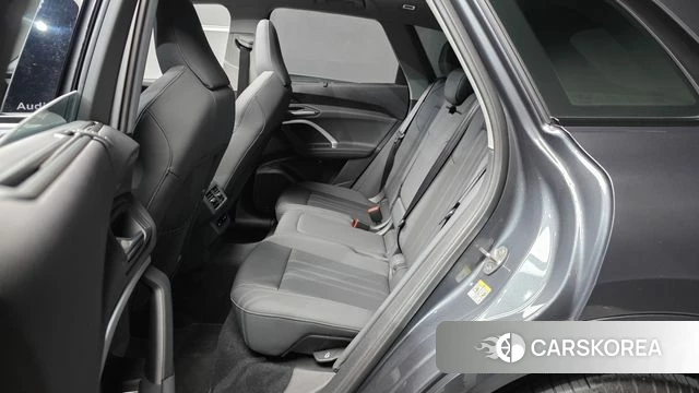 Audi Q5 (80A) 2025 Серый из Кореи, фото 3