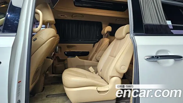 Kia The New Carnival 2019 Белый из Кореи, фото 3