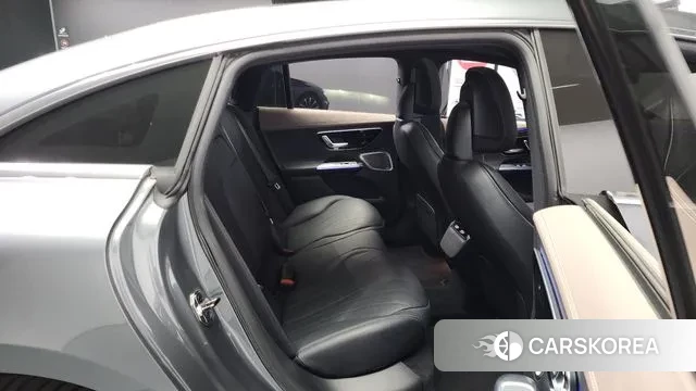 Mercedes-Benz EQE V295 2022 Серый из Кореи, фото 3