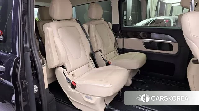 Mercedes-Benz V-Class 2023 Черный из Кореи, фото 3