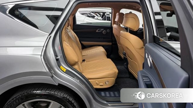 Genesis GV80 2022 Серебристо-серый из Кореи, фото 3