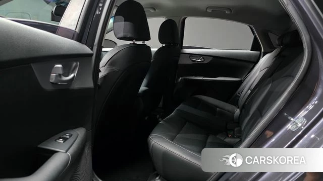 Kia The New K3 2nd generation 2022 Серый из Кореи, фото 3