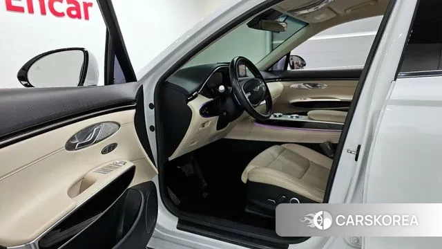 Genesis GV70 2022 Белый из Кореи, фото 3