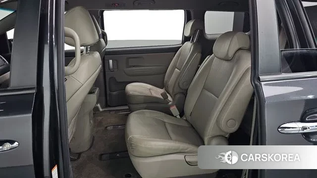 Kia The New Carnival 2019 Серый из Кореи, фото 3