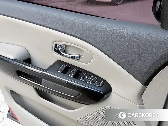 Kia All New Carnival 2018 Черный из Кореи, фото 3
