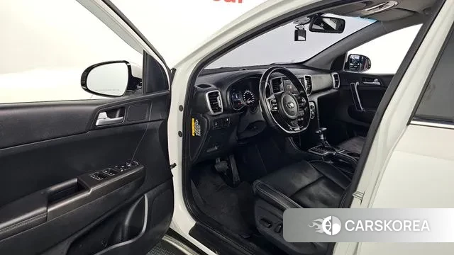 Kia Sportage 4th Generation 2018 Белый из Кореи, фото 3