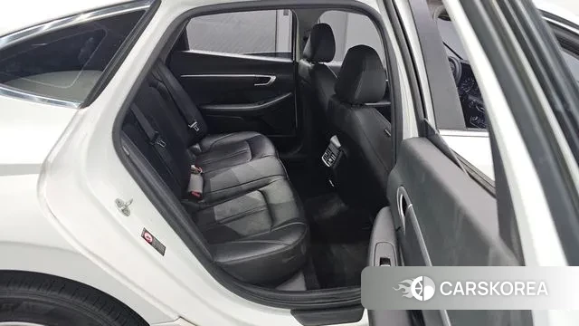 Hyundai Sonata (DN8) 2022 Белый из Кореи, фото 3