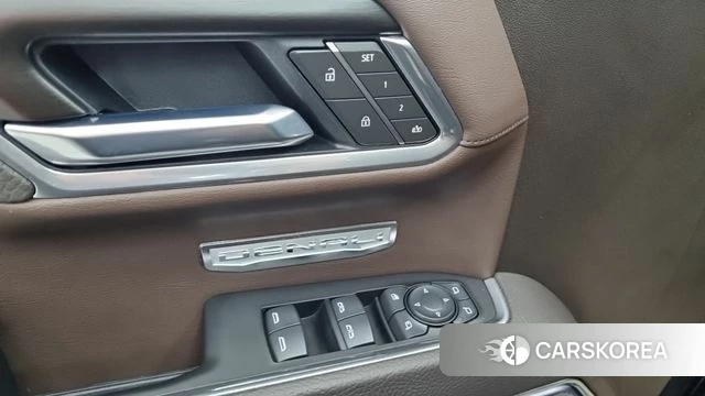 GMC Sierra 2025 Черный из Кореи, фото 3