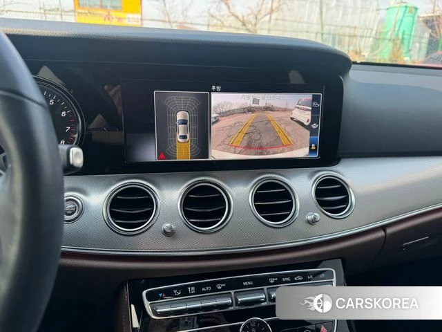 Mercedes-Benz E-Class W213 id 3795714 из Кореи 3