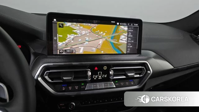 BMW X4 (G02) 2025 Черный из Кореи, фото 3