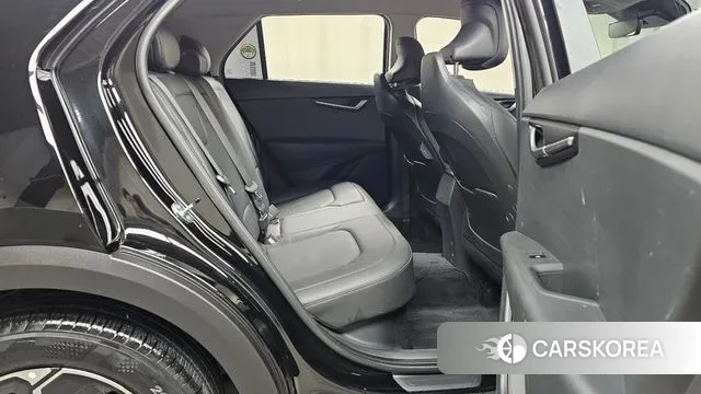 Kia Di Ol Nu Niro 2023 Черный из Кореи, фото 3