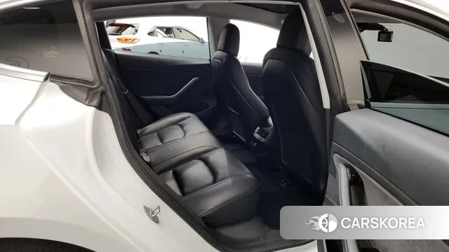 Tesla Model 3 2020 Белый из Кореи, фото 3