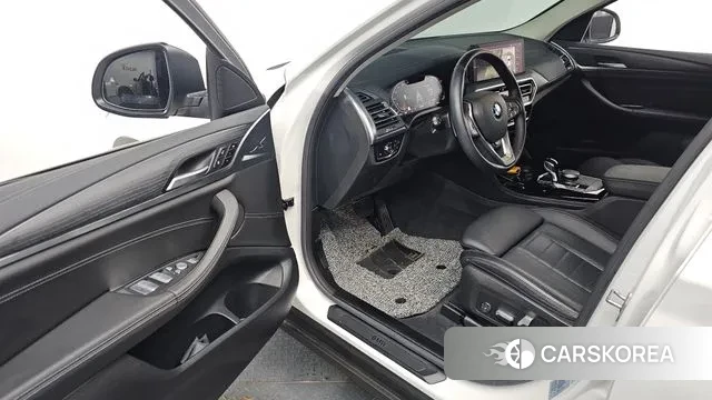 BMW X4 (G02) 2023 Белый из Кореи, фото 3