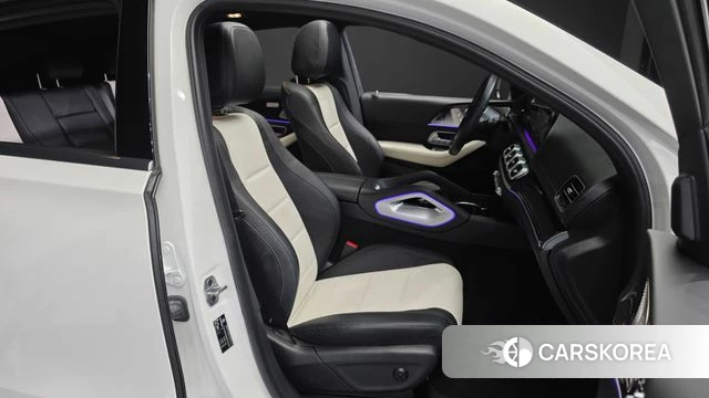Mercedes-Benz GLE-Class W167 2023 Белый из Кореи, фото 3