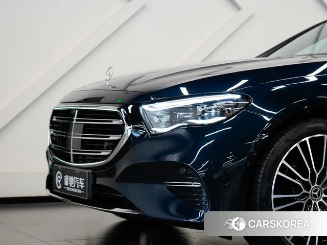 Mercedes-Benz E-class 2024 Другой из Китая, фото 3
