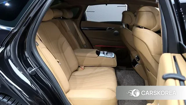 Genesis G80 (RG3) 2025 Черный из Кореи, фото 3