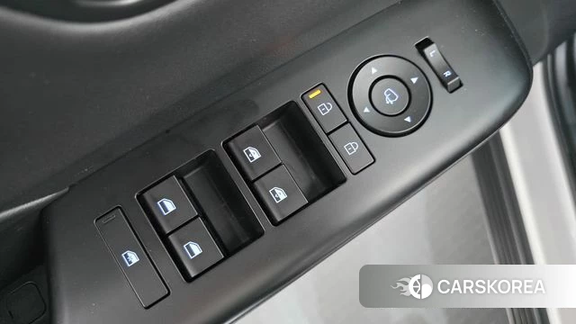 Hyundai Kona (SX2) 2023 Белый из Кореи, фото 3