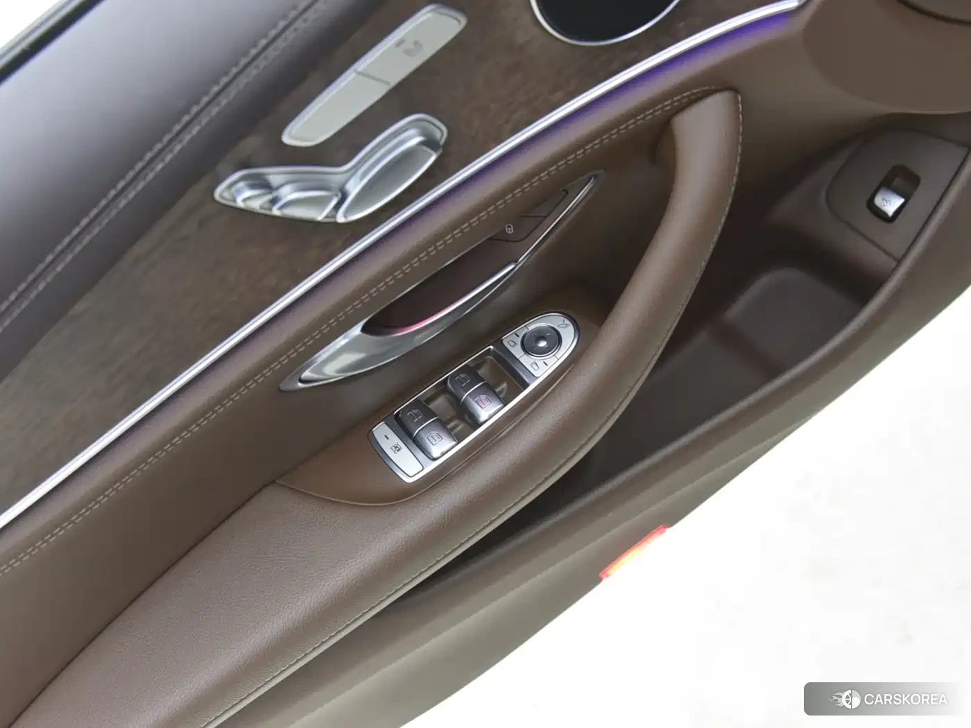 Mercedes-Benz E-Class 2022 Черный из Китая, фото 3
