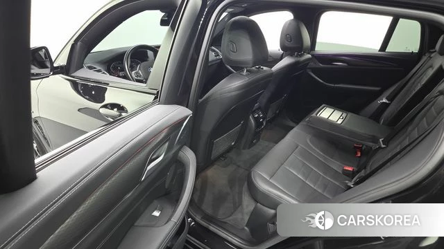 BMW X4 (G02) 2023 Черный из Кореи, фото 3