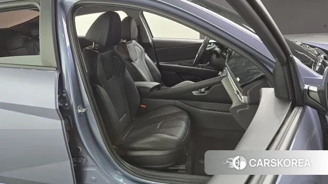 Hyundai The New Avante (CN7) 2023 Синий из Кореи, фото 3