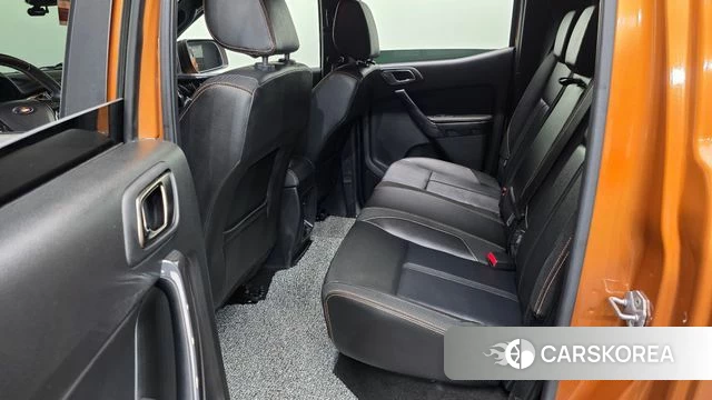 Ford Ranger 3rd Generation 2022 Оранжевый из Кореи, фото 3