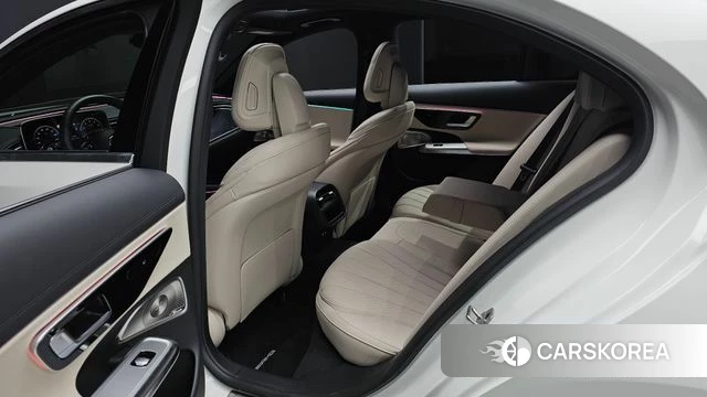 Mercedes-Benz E-Class W214 2026 Белый из Кореи, фото 3