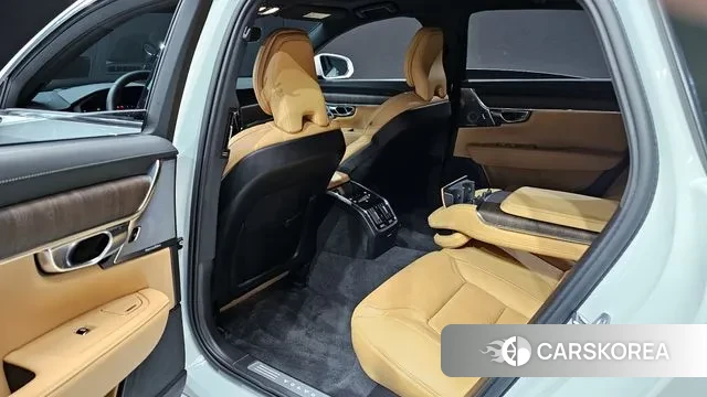 Volvo S90 2023 Белый из Кореи, фото 3
