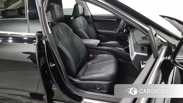 Hyundai Grandeur (GN7) 2023 Черный из Кореи, фото 3