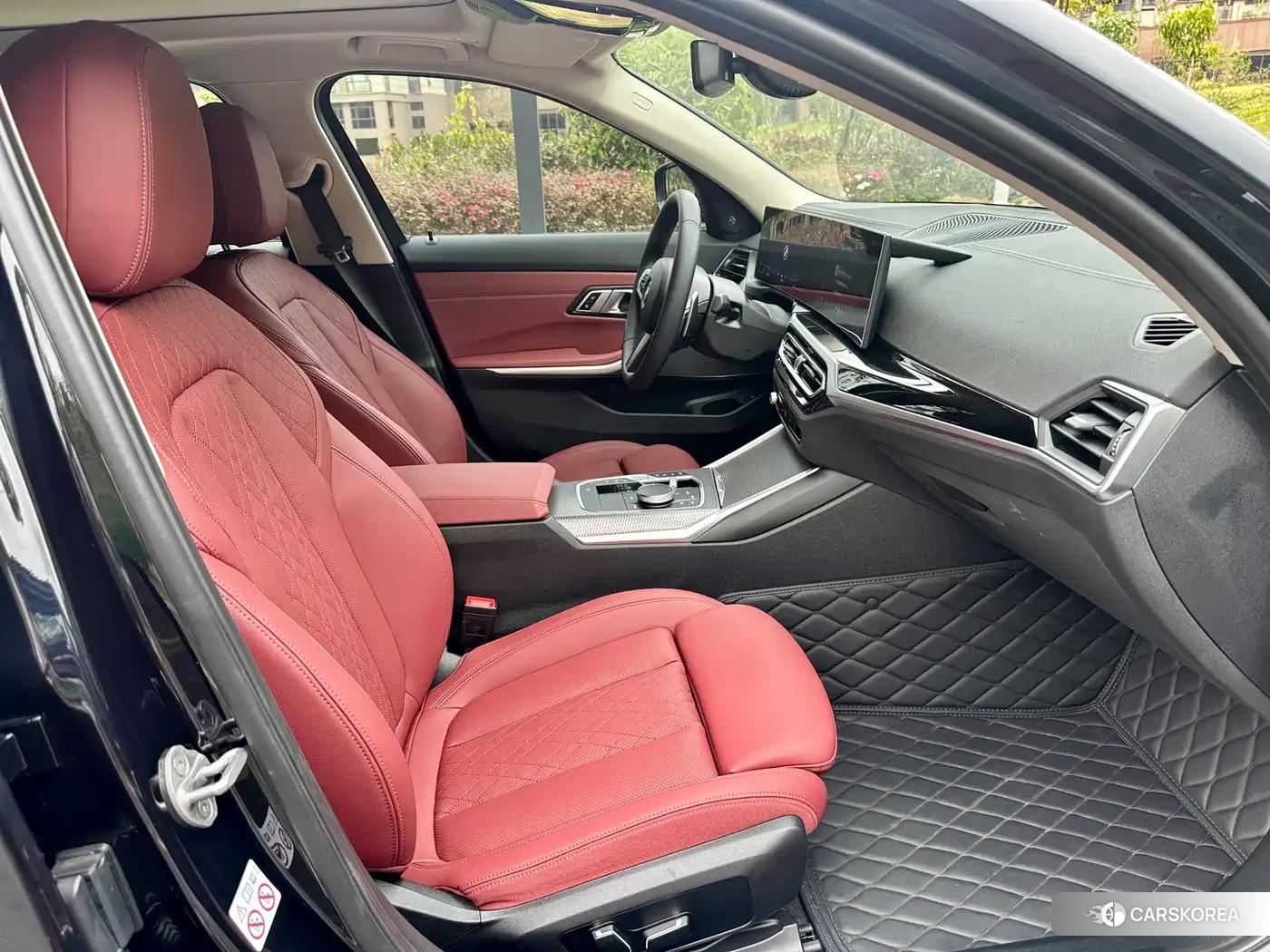 BMW 3 series 2024 Черный из Китая, фото 3