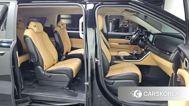 Kia Carnival 4th generation 2022 Черный из Кореи, фото 3