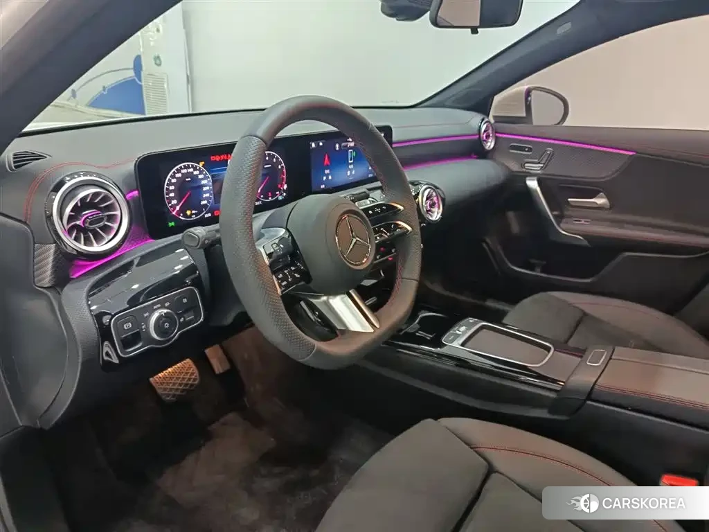 Mercedes-Benz A-Class 2025 Белый из Китая, фото 3