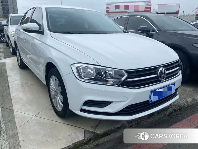 Volkswagen Bora 2021 Белый из Китая, фото 3