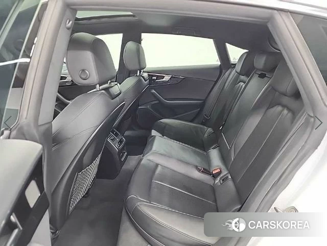 Audi A5 (F5) 2021 Белый из Кореи, фото 3