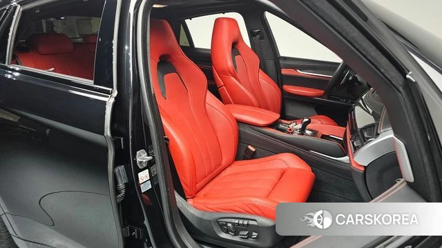 BMW X6M (F16) 2019 Черный из Кореи, фото 3