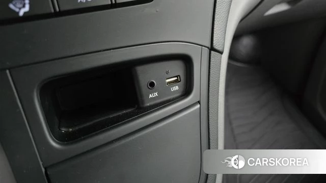 Hyundai The New Grand Starex 2019 Желтый из Кореи, фото 3
