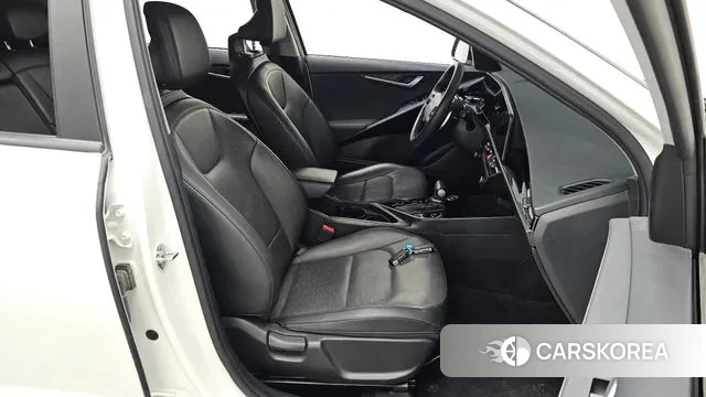 Kia Di Ol Nu Niro 2022 Белый из Кореи, фото 3