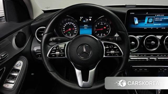 Mercedes-Benz C-Class W205 2020 Белый из Кореи, фото 3
