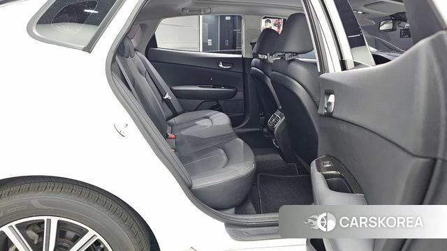 Kia The New K5 2nd generation 2018 Белый из Кореи, фото 3
