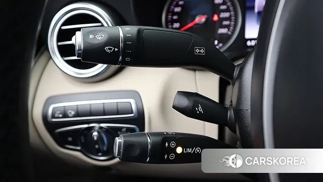 Mercedes-Benz GLC-Class X253 2019 Белый из Кореи, фото 3
