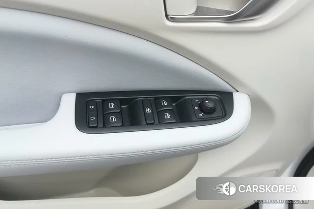 Zero-running car Zero run T03 2025 Белый из Китая, фото 3