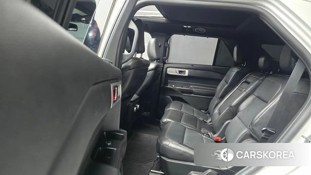 Ford Explorer 6th Generation 2019 Белый из Кореи, фото 3