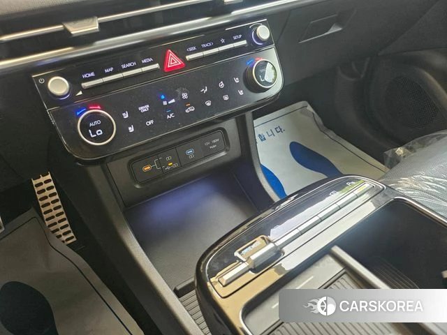Hyundai The New Tucson Hybrid (NX4) 2024 Темно-зеленый из Кореи, фото 3
