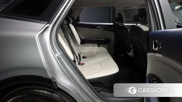 Kia Sportage 5th Generation Hybrid 2023 Серый из Кореи, фото 3