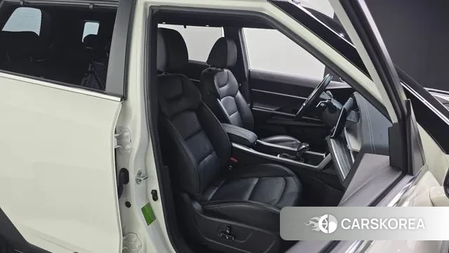 Ssangyong Torres 2022 Белый из Кореи, фото 3