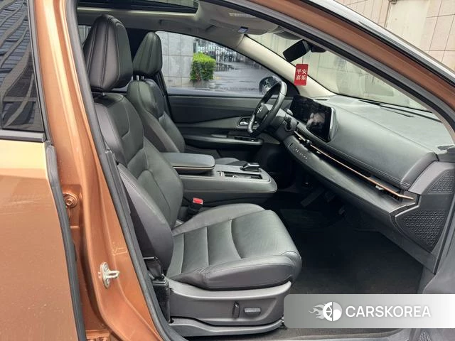 Nissan ARIYA 2023 Шампань из Китая, фото 3