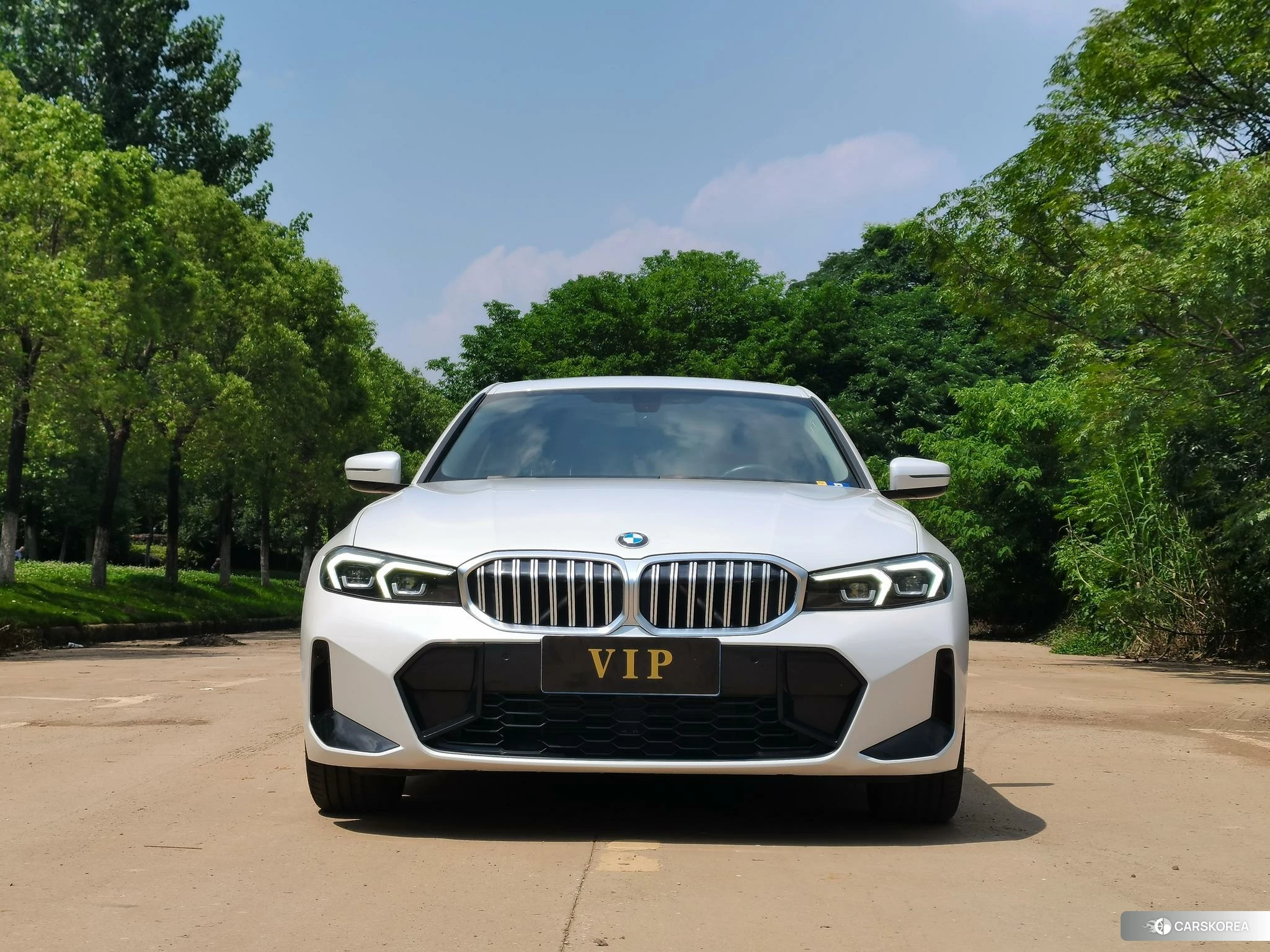 BMW 3 series 2022 Белый из Китая, фото 3