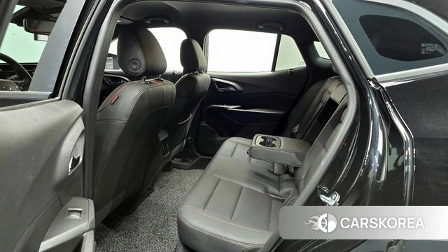 Chevrolet (GM Daewoo) Trax Crossover 2023 Черный из Кореи, фото 3